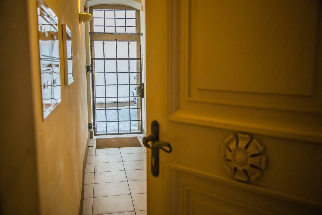 President Boutique Apartment Брно Екстер'єр фото